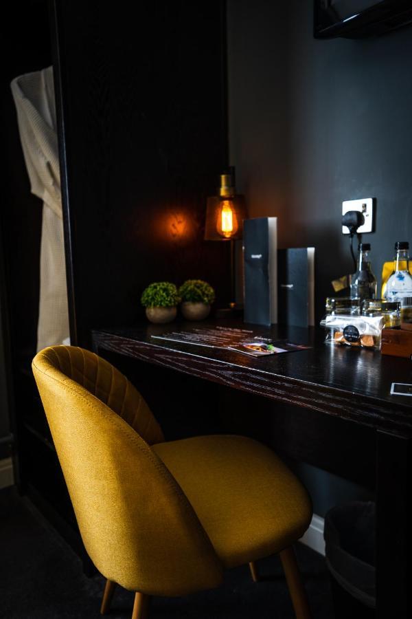 The Vicarage Hotel โฮล์มส์ แชเปิล ภายนอก รูปภาพ