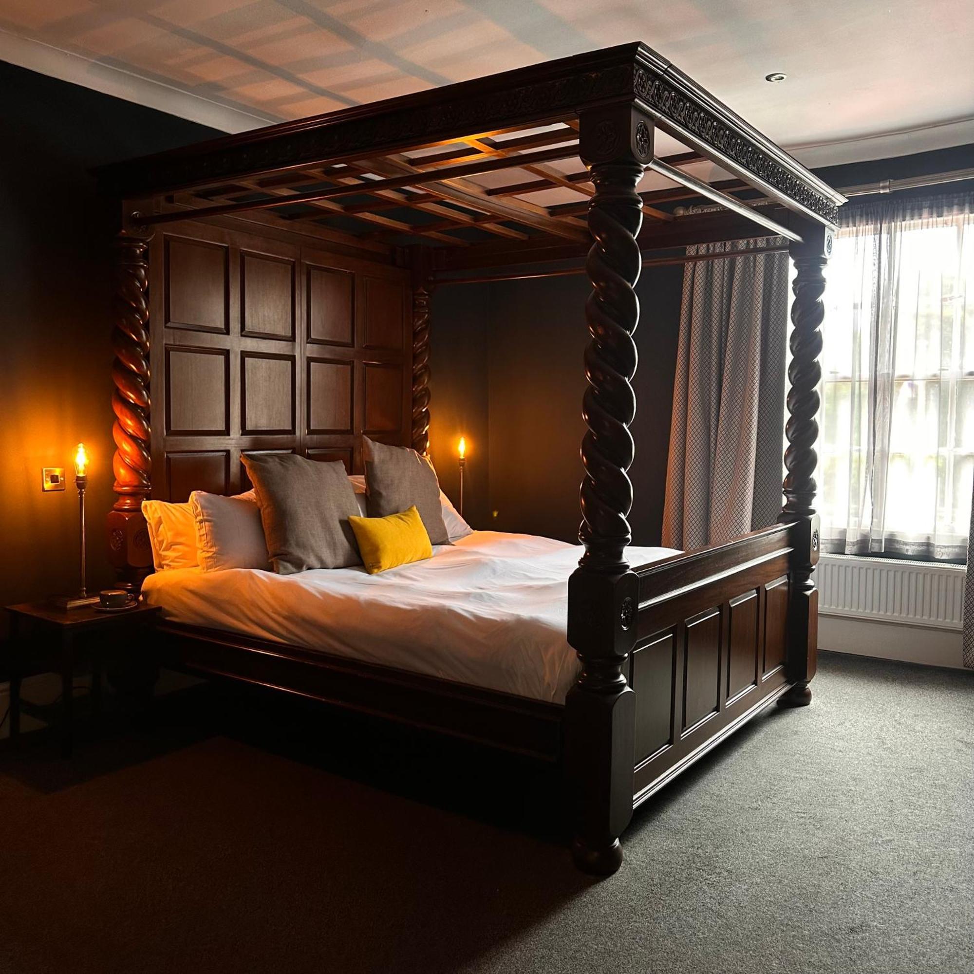 The Vicarage Hotel โฮล์มส์ แชเปิล ภายนอก รูปภาพ
