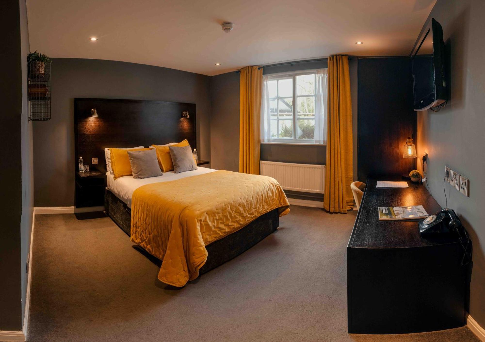 The Vicarage Hotel โฮล์มส์ แชเปิล ภายนอก รูปภาพ
