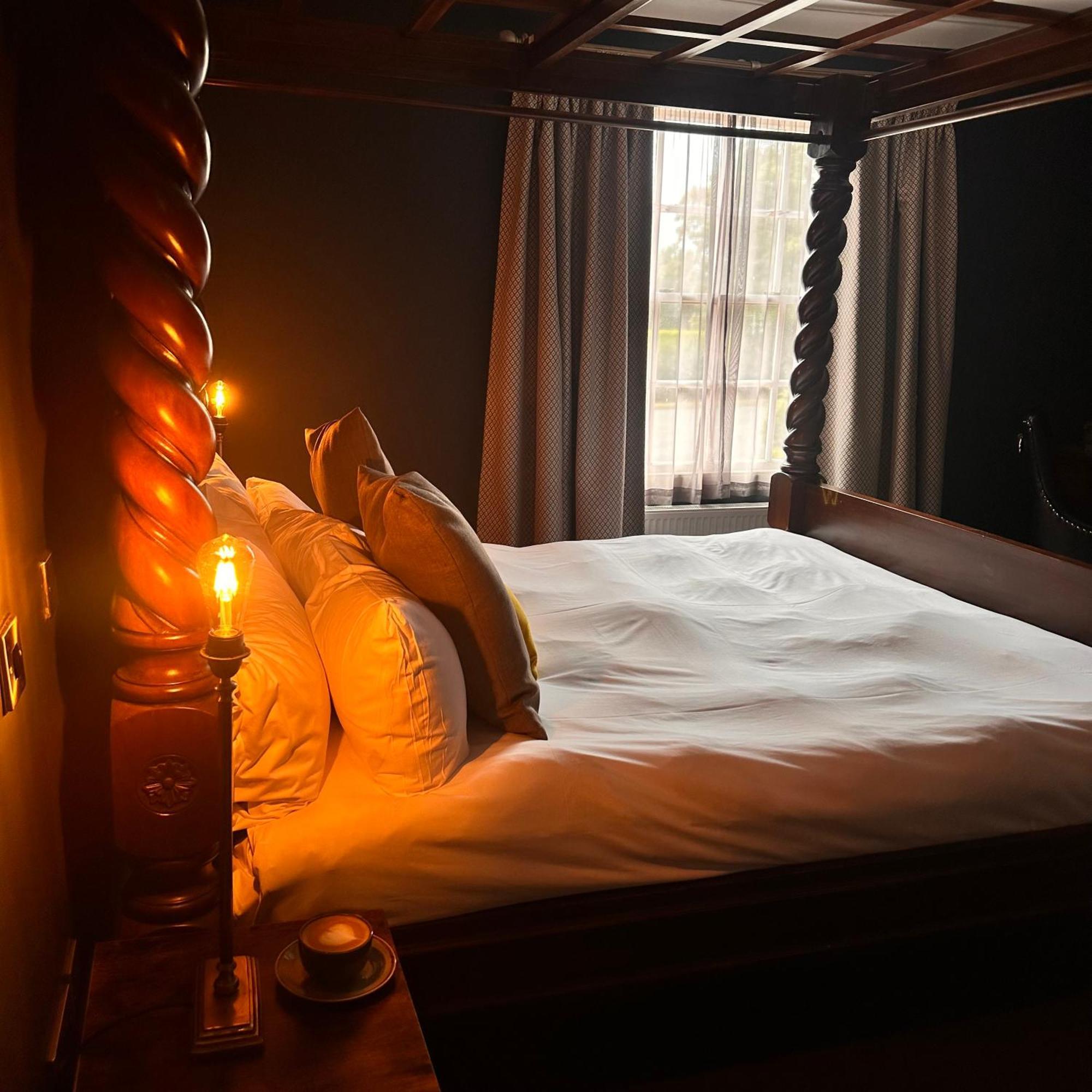 The Vicarage Hotel โฮล์มส์ แชเปิล ภายนอก รูปภาพ