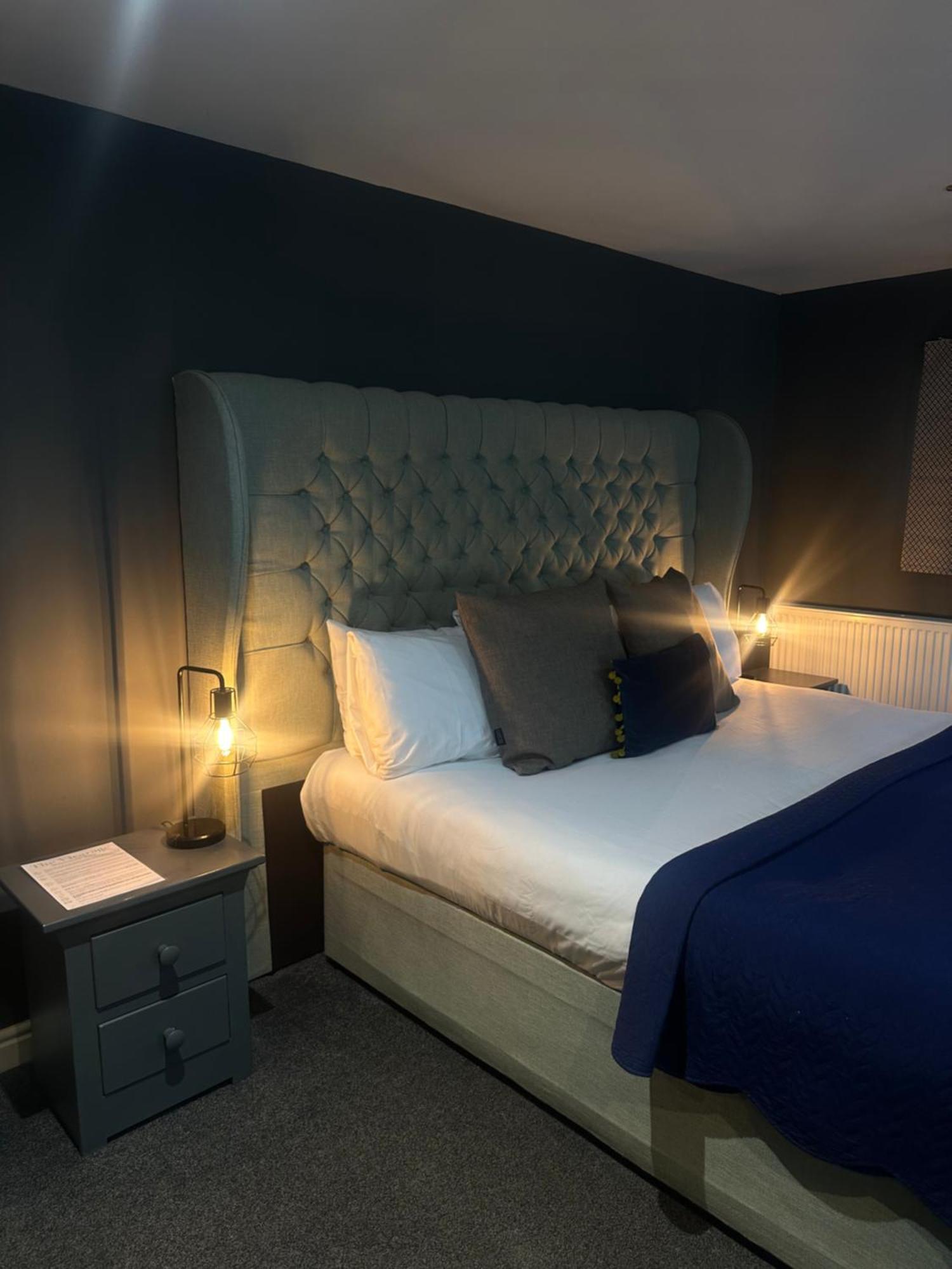 The Vicarage Hotel โฮล์มส์ แชเปิล ภายนอก รูปภาพ